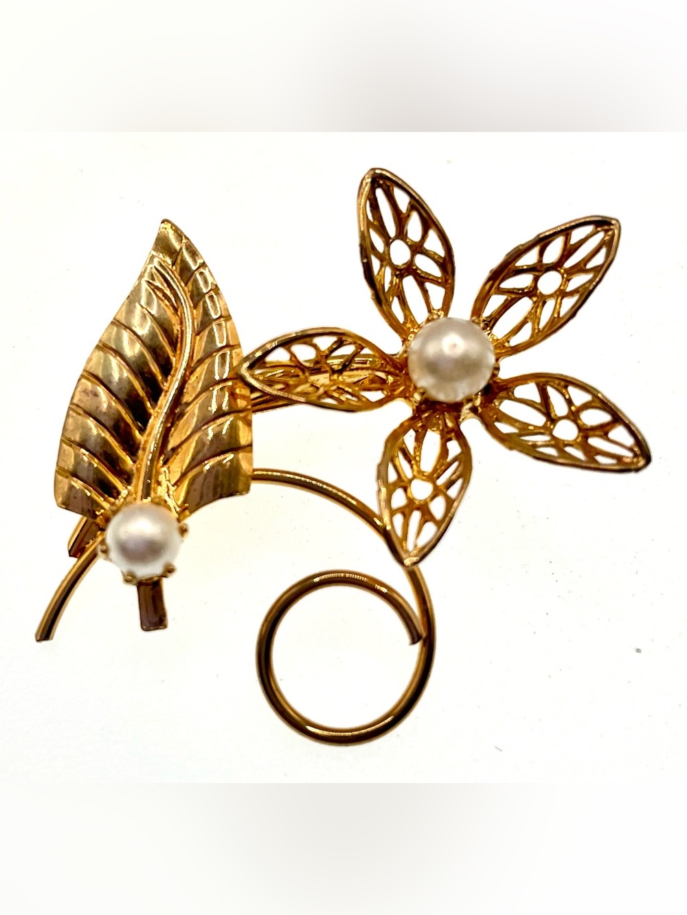 Vintage Gold Tone Faux Pearl Floral Leaf Brooch 1970s RetroGlam